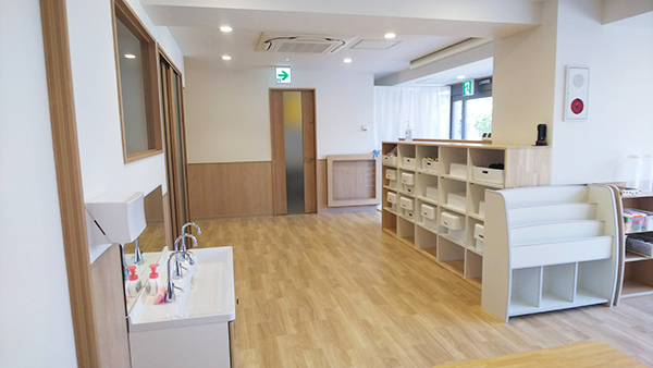 ニコニコ保育園